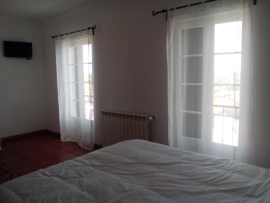Casa Da Planicie Guest House Регуенгос де Монсараз Екстериор снимка