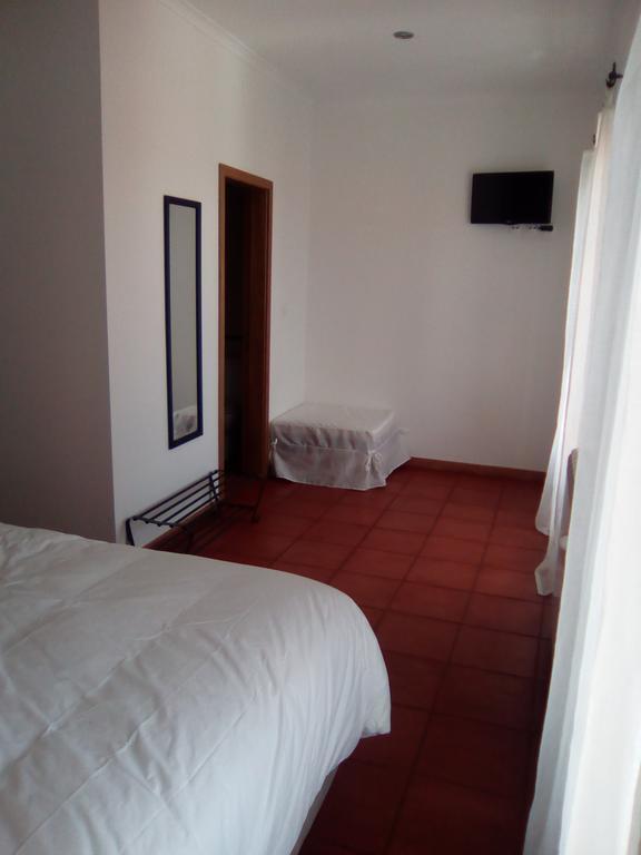 Casa Da Planicie Guest House Регуенгос де Монсараз Екстериор снимка